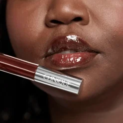 Clinique Pop Plush Creamy Lip Gloss- Black Honey Pop 4.5ml -Sigma Store Clinique Black Honey Pop styling