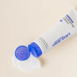Dermalogica Clear Start Skin Soothing Hydrating Lotion -Sigma Store Dermalogica Clear Start Skin Soothing Hydrating Lotion showing texture lifestyle