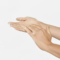 Dermalogica Daily Milkfoliant -Sigma Store Dermalogica Daily Milkfoliant texture on hands