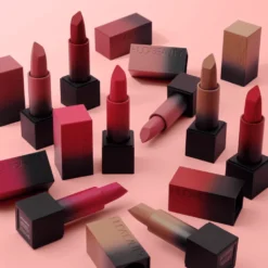 Huda Beauty Power Bullet Matte Lipstick -Sigma Store Huda Beauty Power Bullet Matte Lipstick styled