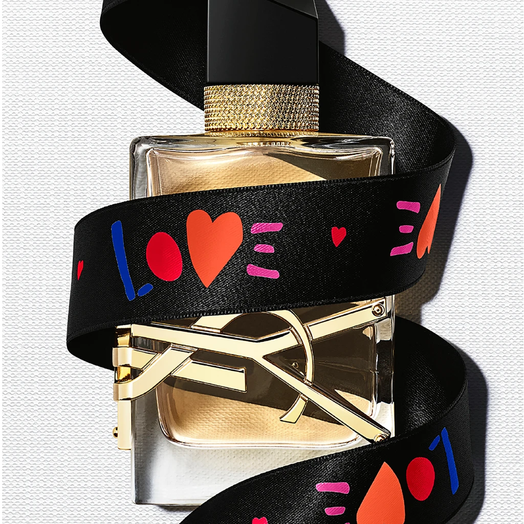 Yves Saint Laurent Libre EDP 50ml Mother's Day Gift Set 2 Yves Saint Laurent Libre EDP 50ml Mother's Day Gift Set - Image 2