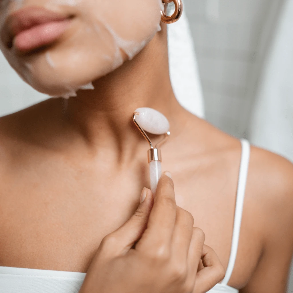 Skinstitut Rose Quartz Roller 2 Skinstitut Rose Quartz Roller - Image 2