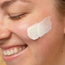 Sigma Store -Sigma Store Wishful Honey Whip Peptide Moisturizer 55g 28WF0004629 Texture