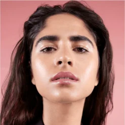 Yves Saint Laurent Rouge Pur Couture The Bold Lipstick -Sigma Store Yves Saint Laurent Rouge Pur Couture THE BOLD 12 model2