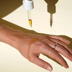 Biologi Br Organic Rosehip Oil 30ml 11 Biologi Br Organic Rosehip Oil 30ml -Sigma Store biologi rosehip dripping over hand