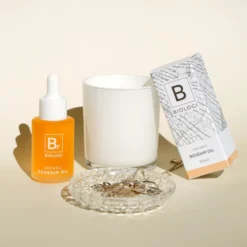 Biologi Br Organic Rosehip Oil 30ml 10 Biologi Br Organic Rosehip Oil 30ml -Sigma Store biologi rosehip lifestyle shot with packaging
