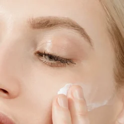 The Ordinary Natural Moisturizing Factors + HA 100ml 9 The Ordinary Natural Moisturizing Factors + HA 100ml -Sigma Store theordinary naturalmoisturizingfactorsha100ml 0030